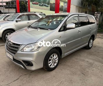 Toyota Innova   E  2014 - Bán Toyota Innova 2.0E năm 2014, màu bạc