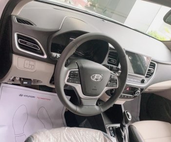 Hyundai Accent 1.4AT Tiêu chuẩn 2021 - (Hyundai Miền Bắc) bán Hyundai Accent 2021 giảm 50% thuế, hỗ trợ vay 85% giá trị xe, hỗ trợ thay dầu free 1000km