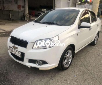 Chevrolet Aveo   LT 2017 - Cần bán xe Chevrolet Aveo LT sản xuất 2017, màu trắng giá cạnh tranh