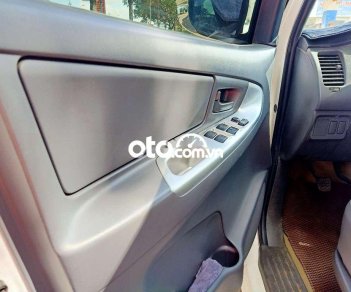 Toyota Innova 2.0G 2013 - Bán Toyota Innova 2.0G năm 2013, màu trắng, giá chỉ 245 triệu