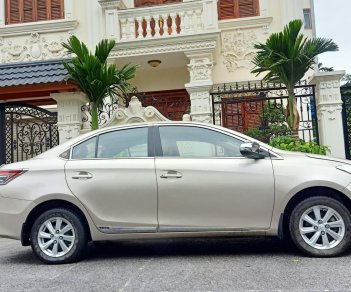 Toyota Vios 2016 - Màu vàng cát, số sàn, xe đẹp chất, mới 90%