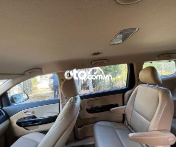 Kia Sedona AT 2017 - Bán xe Kia Sedona AT năm sản xuất 2017, màu trắng, nhập khẩu xe gia đình, 72 triệu