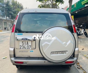 Ford Everest  MT 2008 - Cần bán lại xe Ford Everest MT sản xuất 2008