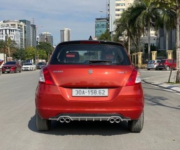 Suzuki Swift 2014 - Bán Suzuki Swift 1.4AT sản xuất năm 2014, màu đỏ, xe đẹp biển Hà Nội siêu đẹp