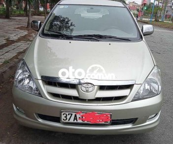 Toyota Innova  2.0E 2006 - Cần bán gấp Toyota Innova 2.0E năm sản xuất 2006, màu bạc, giá chỉ 180 triệu