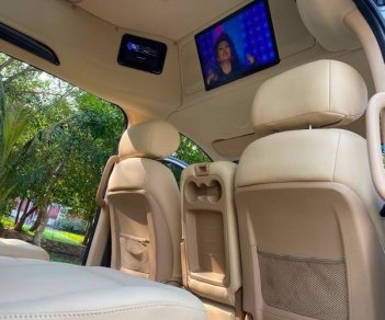 Hyundai Starex   2018 - Bán ô tô Hyundai Starex Limousine năm 2018, màu bạc
