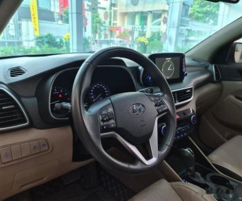 Hyundai Tucson 1.6 T-GDI 2019 - Bán xe Hyundai Tucson 1.6 T-GDI sản xuất 2019, màu đỏ, giá tốt