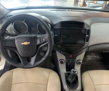 Chevrolet Cruze 2014 - Bán xe Chevrolet Cruze 1.6MT sản xuất năm 2014