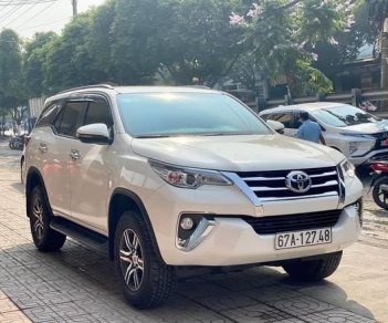 Toyota Fortuner 2.4G 4x2MT 2020 - Cần bán xe Toyota Fortuner 2.4G 4x2MT sản xuất năm 2020, màu trắng chính chủ