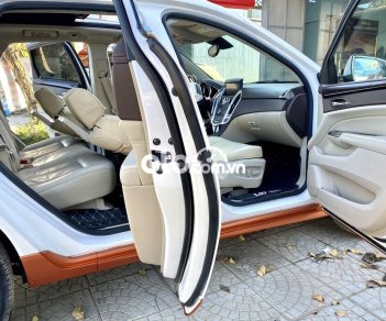 Cadillac SRX   Premium   2010 - Bán Cadillac SRX Premium sản xuất năm 2010, màu trắng, nhập khẩu nguyên chiếc, giá tốt