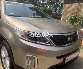 Kia Sorento   Si 2014 - Bán ô tô Kia Sorento Si năm sản xuất 2014, màu xám số sàn, giá 439tr