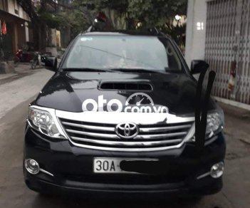 Toyota Fortuner   2.4 2015 - Cần bán gấp Toyota Fortuner 2.4 năm 2015, màu đen xe gia đình