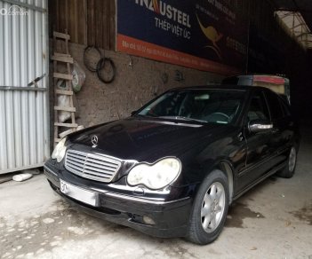 Mercedes-Benz C class 2003 - Cần bán xe Mercedes-Benz C class sản xuất 2003, xe gia đình, giá 185tr