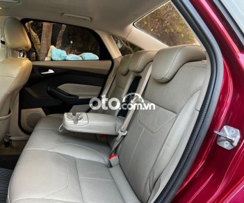 Ford Focus  Titanium 2019 - Cần bán xe Ford Focus Titanium năm 2019, màu đỏ