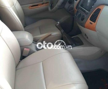 Toyota Innova G 2011 - Bán xe Toyota Innova G sản xuất 2011, màu bạc, nhập khẩu chính chủ