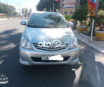 Toyota Innova   G  2010 - Bán Toyota Innova G sản xuất năm 2010, màu bạc