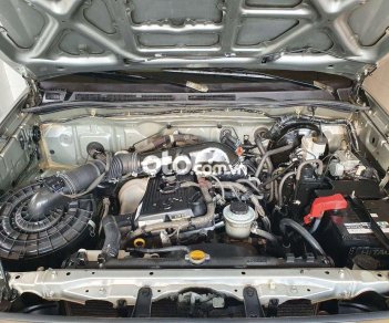 Toyota Fortuner   V  2009 - Bán Toyota Fortuner V năm 2009, màu bạc xe gia đình