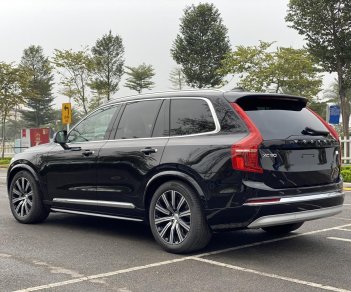 Volvo XC90 2022 - Quà tặng hấp dẫn, ưu đãi trong tháng - Tặng 3 năm bảo dưỡng + 1 năm bảo hiểm thân vỏ