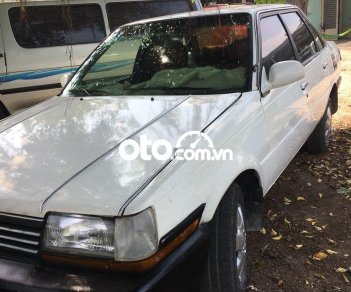 Toyota Corona 2.0 MT 1984 - Cần bán gấp Toyota Corona 2.0 MT năm 1984, màu trắng, xe nhập