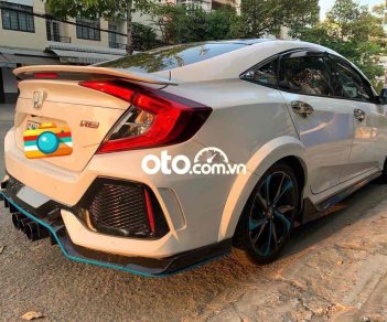 Honda Civic    1.5RS 2020 - Cần bán lại xe Honda Civic 1.5RS sản xuất năm 2020, màu trắng