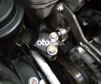 Toyota Vios  E  2013 - Bán xe Toyota Vios E năm 2013, màu bạc