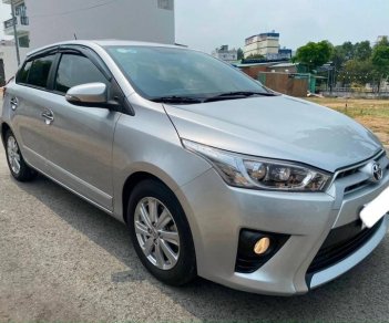 Toyota Yaris G 2016 - Bán Toyota Yaris G năm sản xuất 2016, màu bạc, nhập khẩu nguyên chiếc