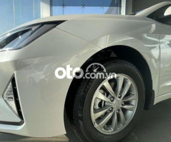 Hyundai Elantra 2022 - Cần bán xe Hyundai Elantra GLS 2.0AT sản xuất năm 2022, giá 580tr
