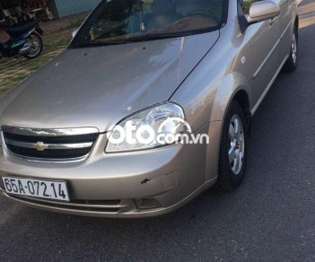 Chevrolet Lacetti 2011 - Cần bán lại xe Chevrolet Lacetti EX 1.6MT 2011, màu vàng