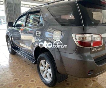 Toyota Fortuner   G 2009 - Bán Toyota Fortuner G sản xuất 2009, màu xám giá cạnh tranh