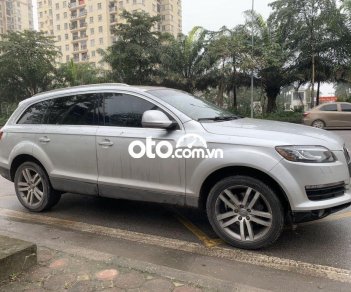 Audi Q7 2007 - Cần bán gấp Audi Q7 năm 2007, màu bạc, nhập khẩu 