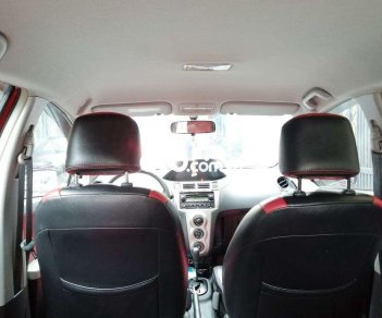 Toyota Yaris 2009 - Cần bán gấp Toyota Yaris 1.3G năm 2009, màu đỏ, nhập khẩu