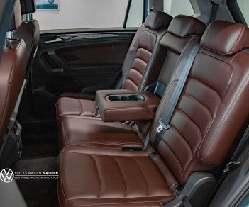 Volkswagen Tiguan 2022 - [Volkswagen Trường Chinh] báo giá xe Tiguan Elegance 2022 hôm nay hãng tung KM đặt biệt tặng hỗ trợ mùa dịch + Phụ kiện