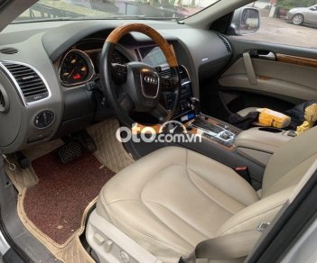 Audi Q7 2007 - Cần bán gấp Audi Q7 năm 2007, màu bạc, nhập khẩu 