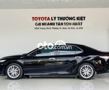 Toyota Camry 2019 - Cần bán lại xe Toyota Camry 2.5Q năm sản xuất 2019, nhập khẩu nguyên chiếc