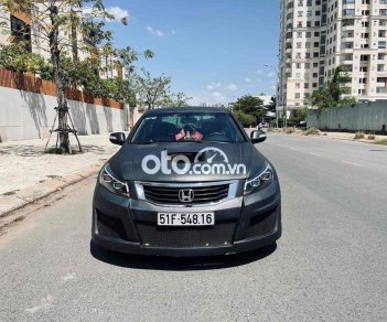 Honda Accord 2010 - Cần bán lại xe Honda Accord 2.0 AT năm sản xuất 2010 chính chủ, giá tốt