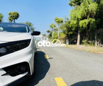 Honda Civic   1.8 G   2019 - Cần bán lại xe Honda Civic 1.8 G sản xuất 2019, màu trắng, nhập khẩu Thái ,xe gia đình 