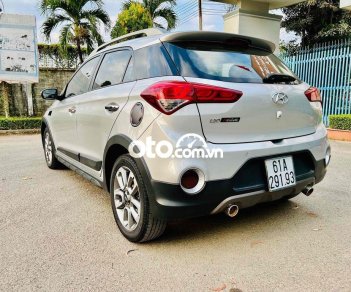 Hyundai VT260 2016 - Bán Hyundai i20 Active 1.4AT sản xuất năm 2016, màu bạc, nhập khẩu, 433 triệu