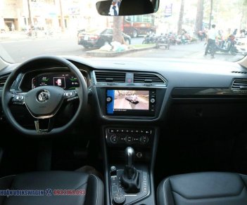 Volkswagen Tiguan 2022 - [Volkswagen Trường Chinh ] Tiguan Luxury S 2022 màu xanh rêu độc nhất Việt Nam giao ngay