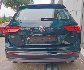 Volkswagen Tiguan 2022 - [Volkswagen Trường Chinh ] Tiguan Luxury S 2022 màu xanh rêu độc nhất Việt Nam giao ngay