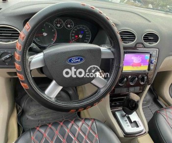 Ford Focus 2006 - Bán ô tô Ford Focus sản xuất 2006, màu bạc 