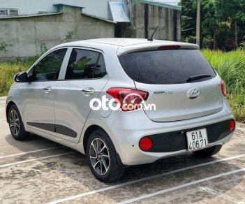 Hyundai Grand i10  1.2 AT   2017 - Bán Hyundai Grand i10 1.2 AT sản xuất 2017, màu bạc, giá 339tr