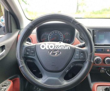 Hyundai Grand i10 2017 - Bán ô tô Hyundai Grand i10 sản xuất 2017, màu bạc