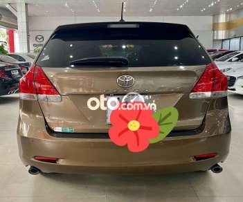 Toyota Venza 2009 - Cần bán gấp Toyota Venza 2.7 AWD AT sản xuất 2009, màu nâu, nhập khẩu