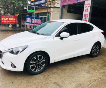 Mazda 2 2016 - Mazda 2 màu trắng 2016 Sedan xe đẹp