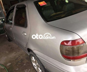 Fiat Siena 2002 - Bán Fiat Siena HLX 1.6 năm sản xuất 2002, màu bạc, xe nhập