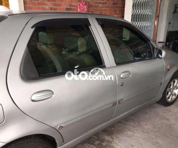 Fiat Siena 2002 - Bán Fiat Siena HLX 1.6 năm sản xuất 2002, màu bạc, xe nhập