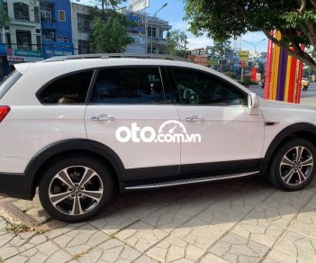 Chevrolet Captiva 2016 - Bán ô tô Chevrolet Captiva Revv năm 2016, màu trắng