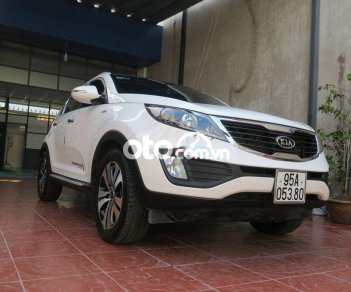 Kia Sportage 2011 - Cần bán gấp Kia Sportage 1.6 GDI sản xuất 2011, màu trắng, nhập khẩu