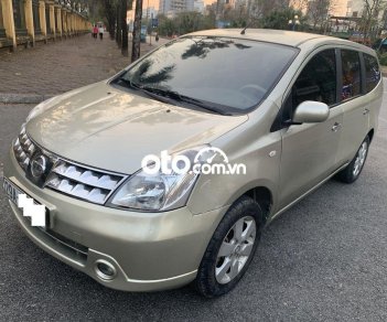 Nissan Grand livina 2011 - Bán xe Nissan Grand livina 1.8MT sản xuất năm 2011 số sàn, 235 triệu