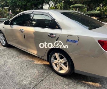 Toyota Camry 2014 - Bán xe Toyota Camry 2.0E sản xuất năm 2014